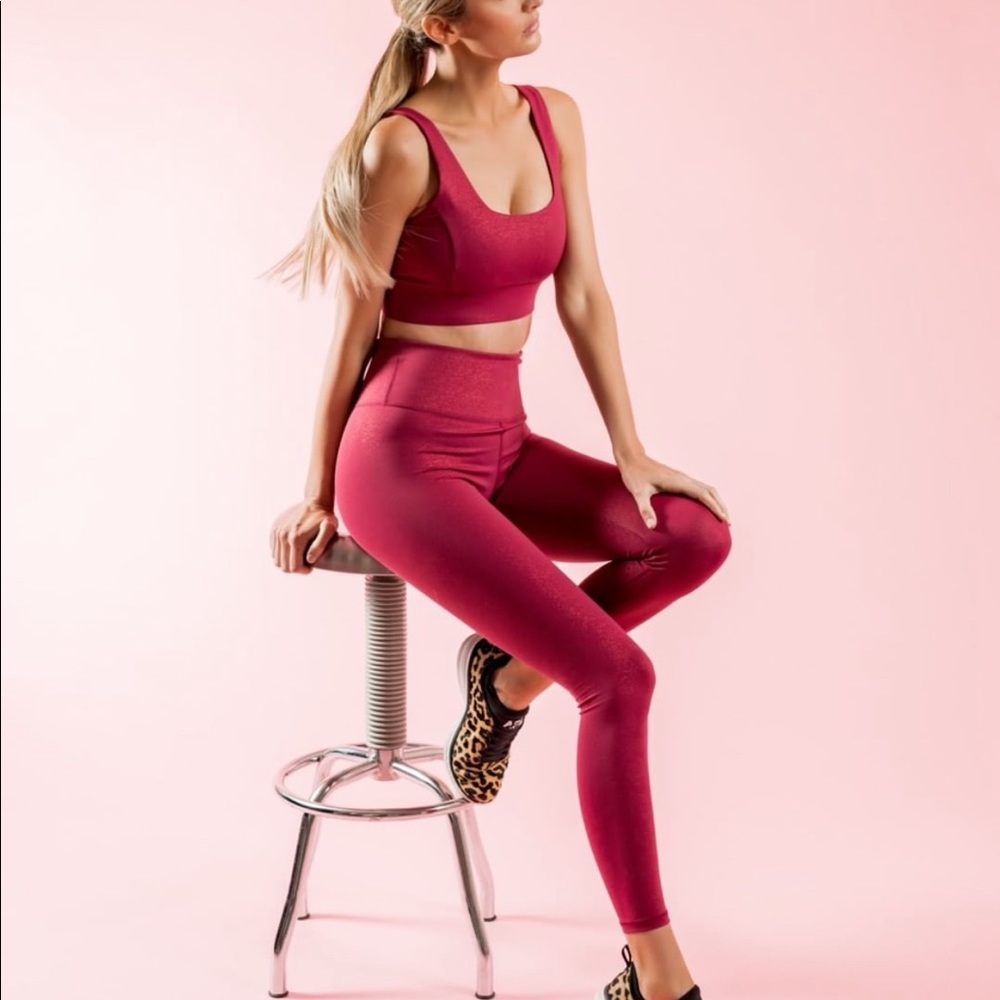 NWTS IVL Collective glitter and go legging